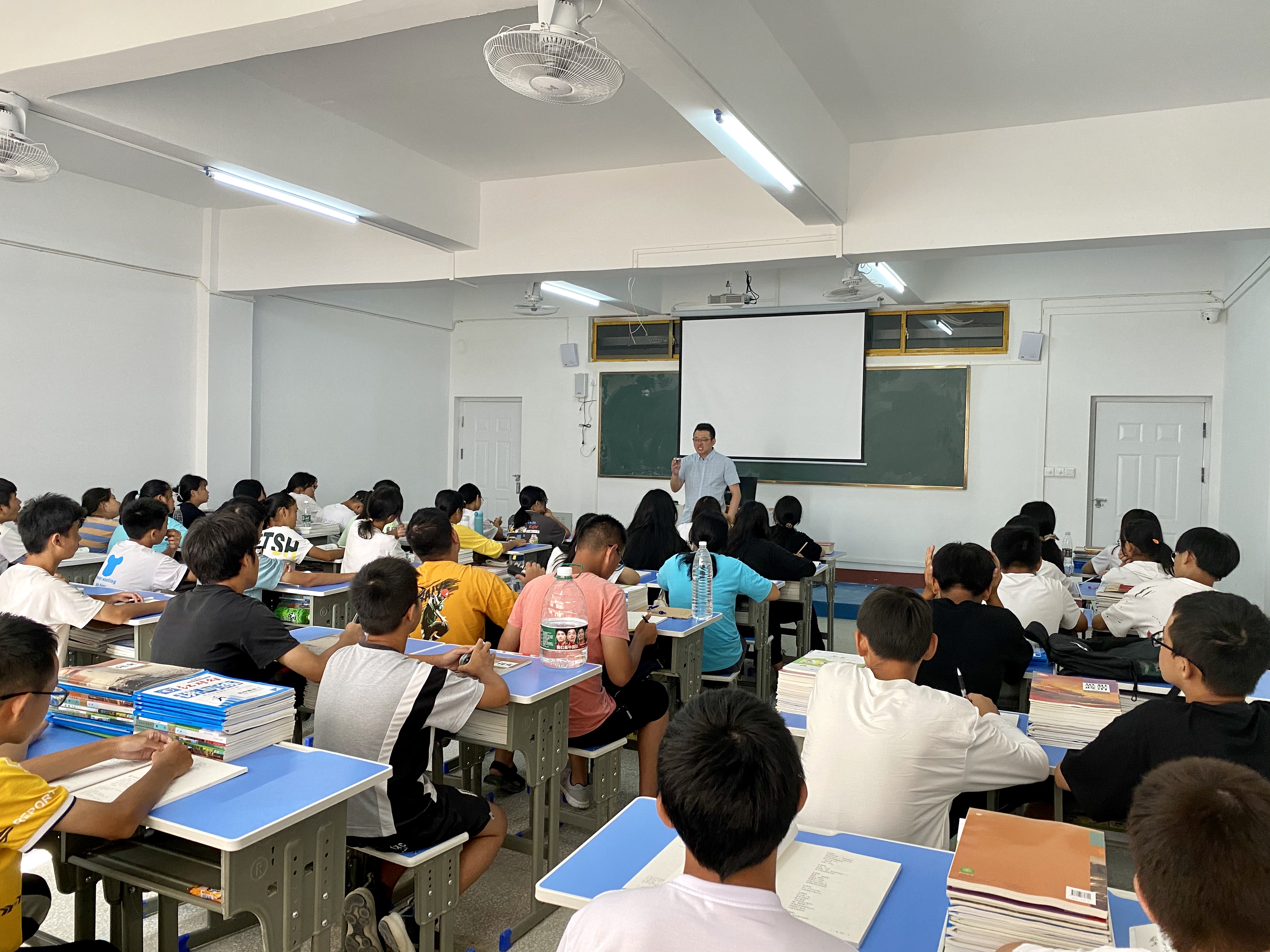教學檢查|咸寧振寧技工學校教學質量檢查聽課活動(圖2)