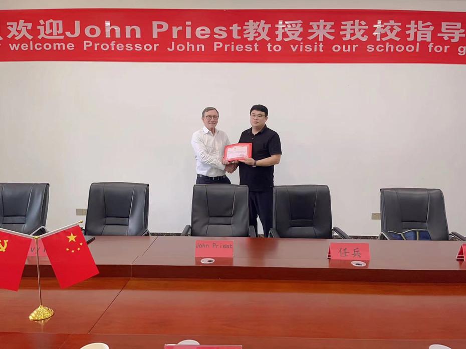 我校開展系列學(xué)術(shù)活動 舉行外籍教授受聘儀式(圖4)